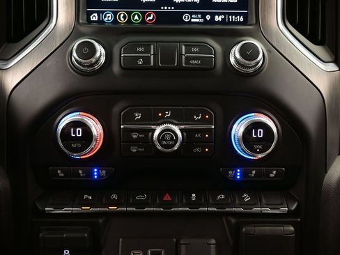 Used 2021 GMC Sierra 1500 Denali AWD/4WD image 23