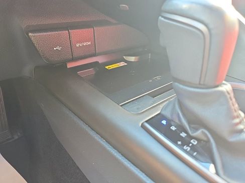 Used 2023 Toyota Camry XSE image 29