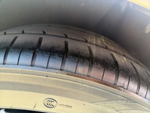 Used 2024 Acura TLX w/ Technology Package image 17