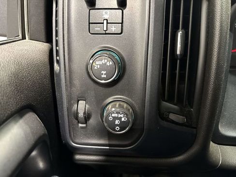 Used 2019 GMC Sierra 1500 Limited w/ Elevation Edition image 15