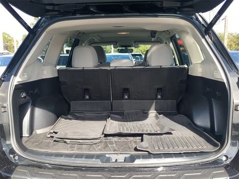 Used 2019 Subaru Forester Premium image 9