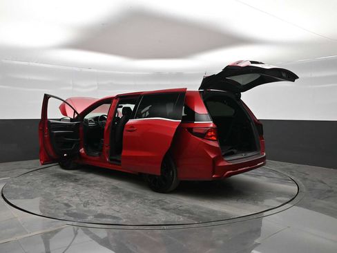 Used 2025 Honda Odyssey Sport-L image 52