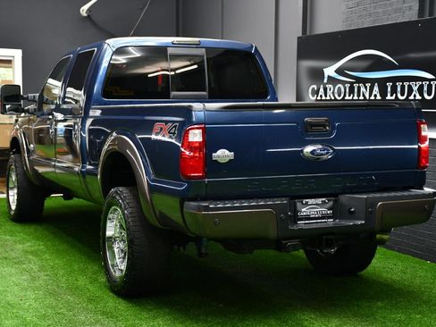 Used 2015 Ford F350 King Ranch w/ King Ranch w/Chrome Package AWD/4WD image 6
