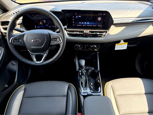 New 2025 Chevrolet TrailBlazer ACTIV w/ Convenience Package image 4