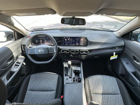 New 2026 Nissan Sentra SV w/ SV Convenience Package FWD image 10
