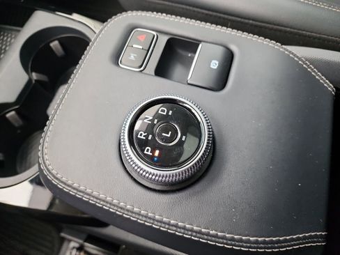 Used 2021 Ford Mustang Mach-E Premium image 29