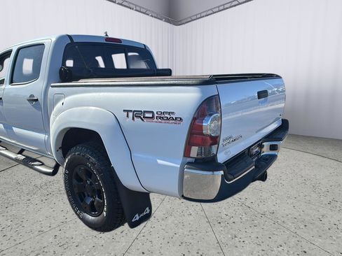 Used 2012 Toyota Tacoma 4x4 Double Cab w/ TRD Off-Road Pkg image 23