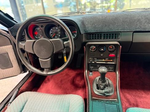 Used 1988 Porsche 924 S RWD image 26
