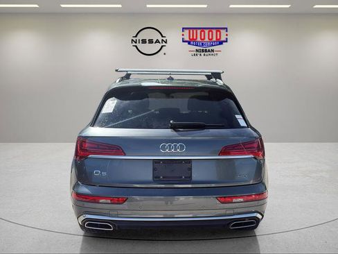 Used 2022 Audi Q5 2.0T Premium w/ Convenience Package AWD/4WD image 3