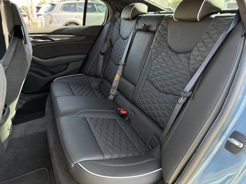 Used 2024 Cadillac CT5 V Blackwing w/ Driver Assist Package RWD image 30