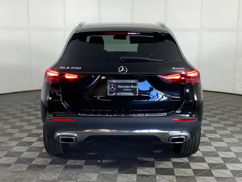 Used 2026 Mercedes-Benz GLA 250 4MATIC image 9