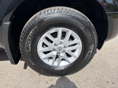 Used 2017 Nissan Frontier SV AWD/4WD image 26