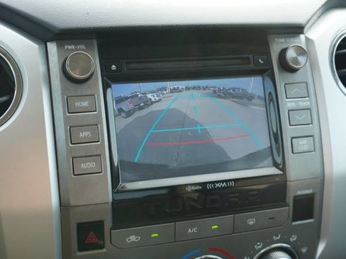 Used 2015 Toyota Tundra SR5 w/ SR5 Upgrade Package RWD image 23