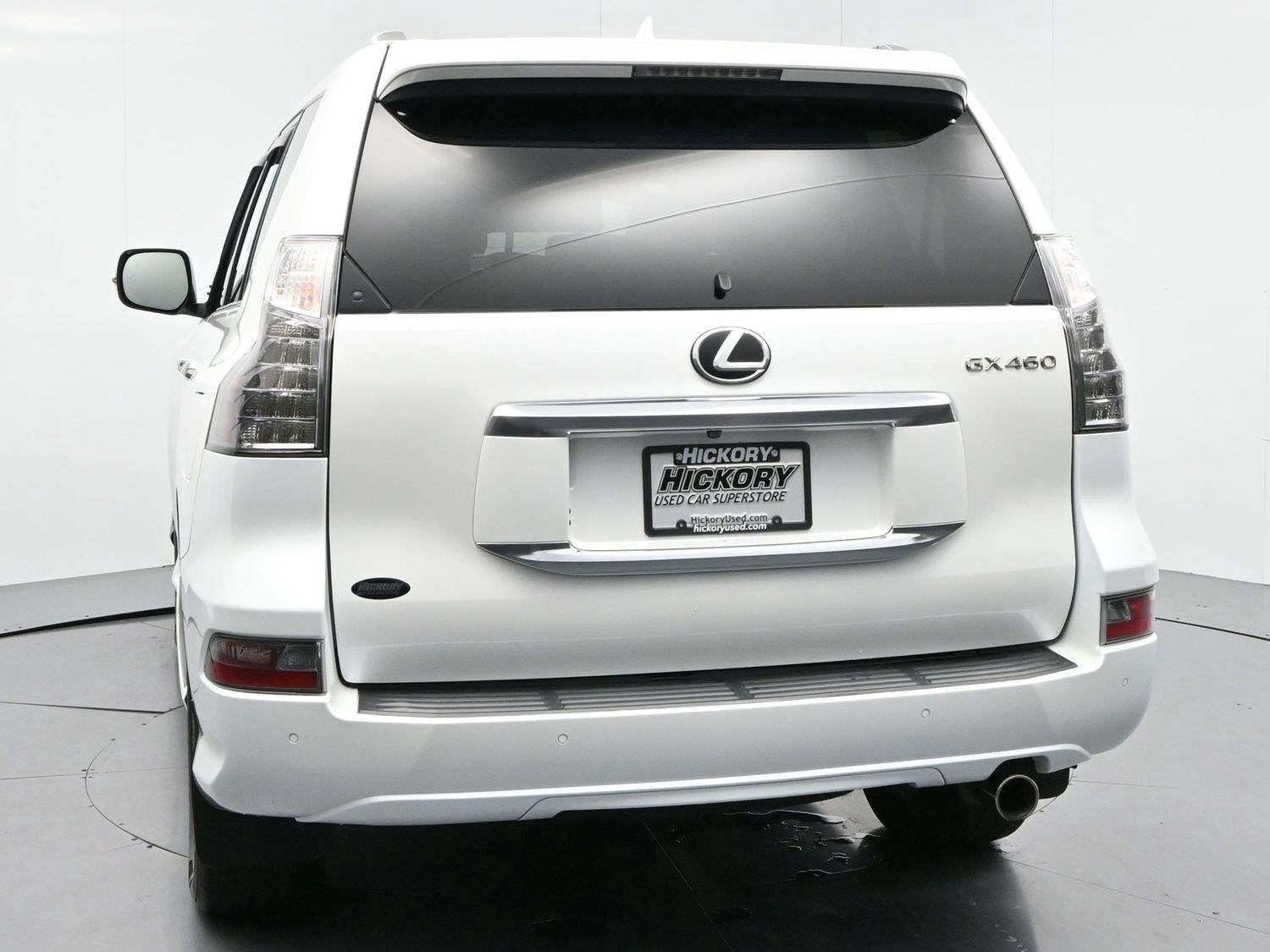 Used 2021 Lexus GX 460 Luxury w/ Accessory Package AWD/4WD image 6