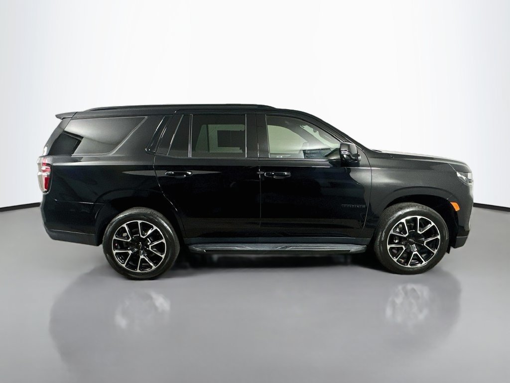 Used 2021 Chevrolet Tahoe RST w/ Luxury Package AWD/4WD image 7