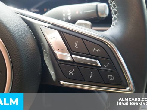 Used 2024 Buick Envision Sport Touring AWD/4WD image 10