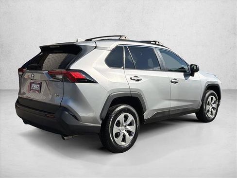 Used 2020 Toyota RAV4 LE w/ All Weather Liner Package FWD image 5