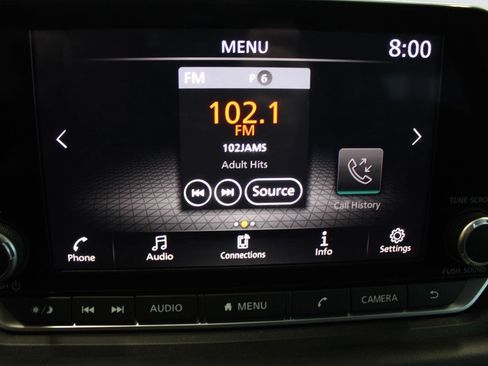 Used 2023 Nissan Rogue S image 18