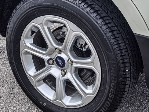 Used 2020 Ford EcoSport SE w/ SE Convenience Package FWD image 8