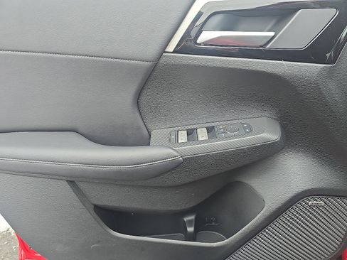 New 2026 Mitsubishi Outlander SE image 12