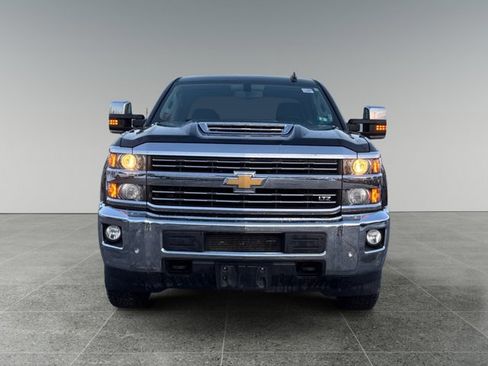 Used 2019 Chevrolet Silverado 3500 LTZ w/ Duramax Plus Package image 8