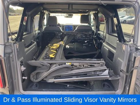 Used 2022 Ford Bronco Badlands image 19