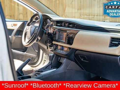 Used 2014 Toyota Corolla LE FWD image 17