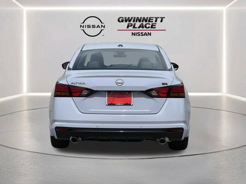 New 2026 Nissan Altima 2.5 SR FWD image 24