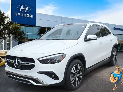 Used 2025 Mercedes-Benz GLA 250 image 1