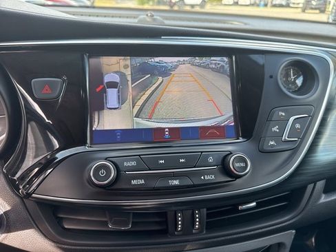 Used 2019 Buick Envision Premium w/ Driver Confidence Package image 24