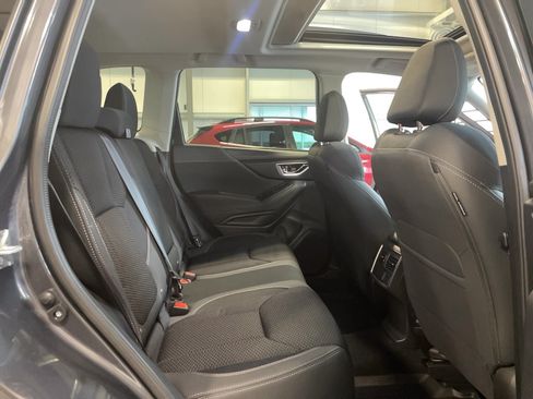 Used 2023 Subaru Forester Premium AWD/4WD image 21