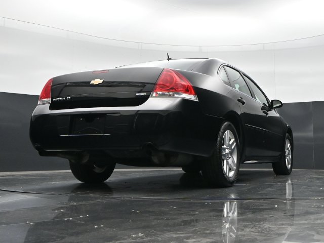 Used 2014 Chevrolet Impala LT w/ LT Sunroof Package FWD image 40