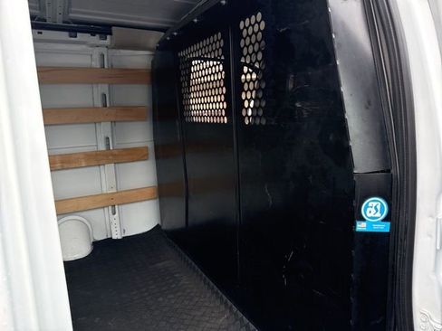 Used 2023 Chevrolet Express 2500 w/ Driver Convenience Package image 28