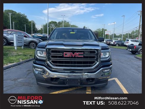 Used 2018 GMC Sierra 1500 SLE w/ SLE Value Package AWD/4WD image 7