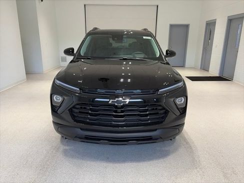 New 2026 Chevrolet TrailBlazer LT w/ Convenience Package AWD/4WD image 2