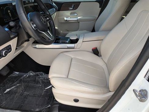 Used 2021 Mercedes-Benz GLB 250 image 15