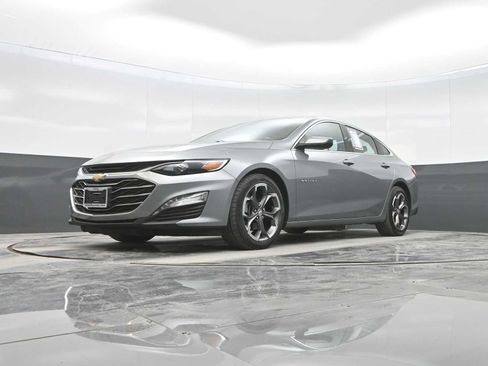 Used 2023 Chevrolet Malibu LT image 39