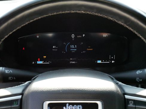Used 2022 Jeep Compass High Altitude AWD/4WD image 21