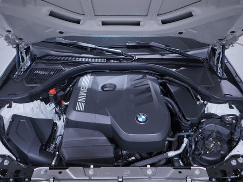 Used 2025 BMW 330i 330i w/ M Sport Package image 24