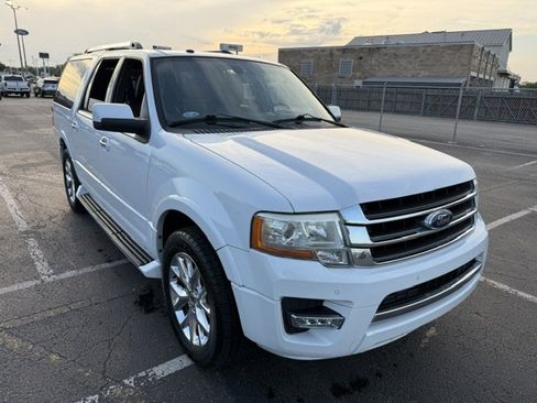 Used 2017 Ford Expedition EL Limited image 2