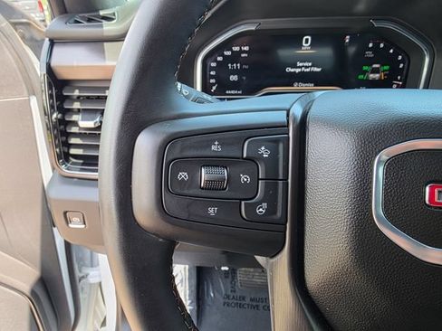 Used 2025 GMC Sierra 2500 AT4 AWD/4WD image 29