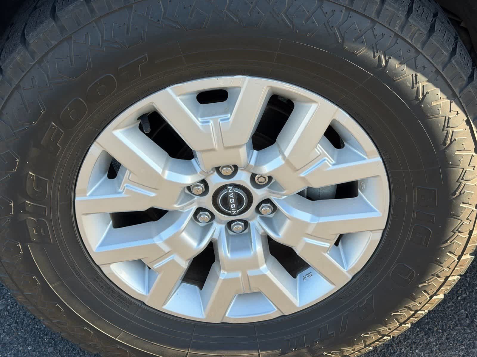 Certified 2022 Nissan Frontier SV RWD image 6
