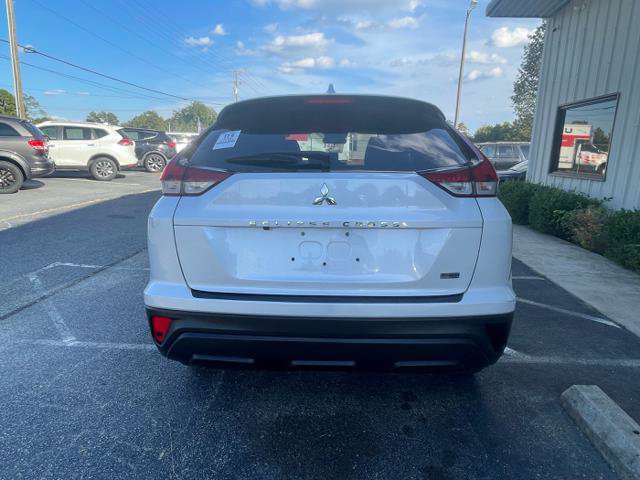 Used 2022 Mitsubishi Eclipse Cross LE AWD/4WD image 7