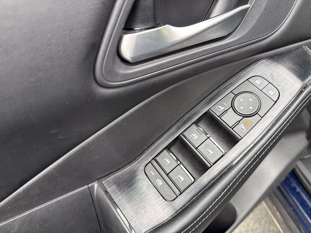 Used 2026 Nissan Rogue SV AWD/4WD image 13