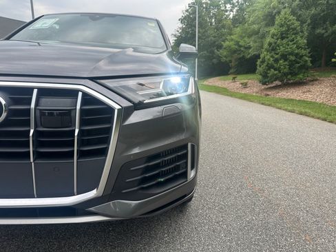 Used 2022 Audi Q7 3.0T Premium Plus AWD/4WD image 25