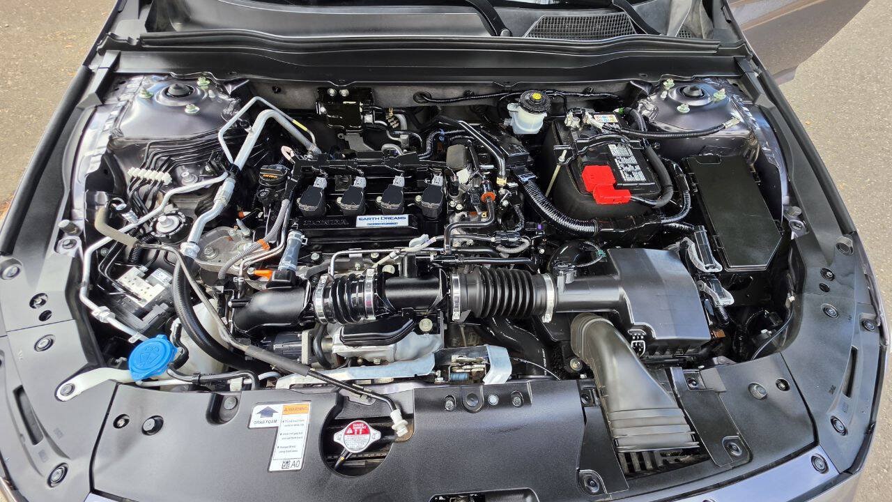 Used 2018 Honda Accord LX image 14