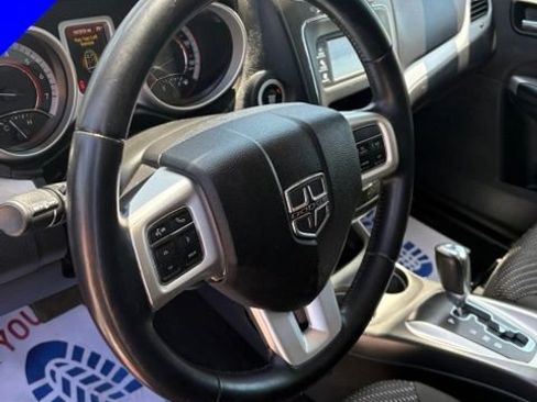 Used 2020 Dodge Journey SE w/ SE Popular Equipment Group FWD image 16