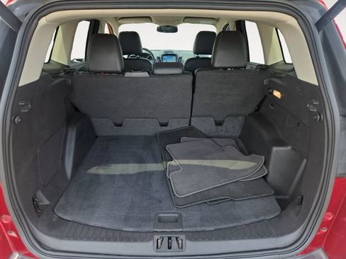Used 2017 Ford Escape Titanium AWD/4WD image 33