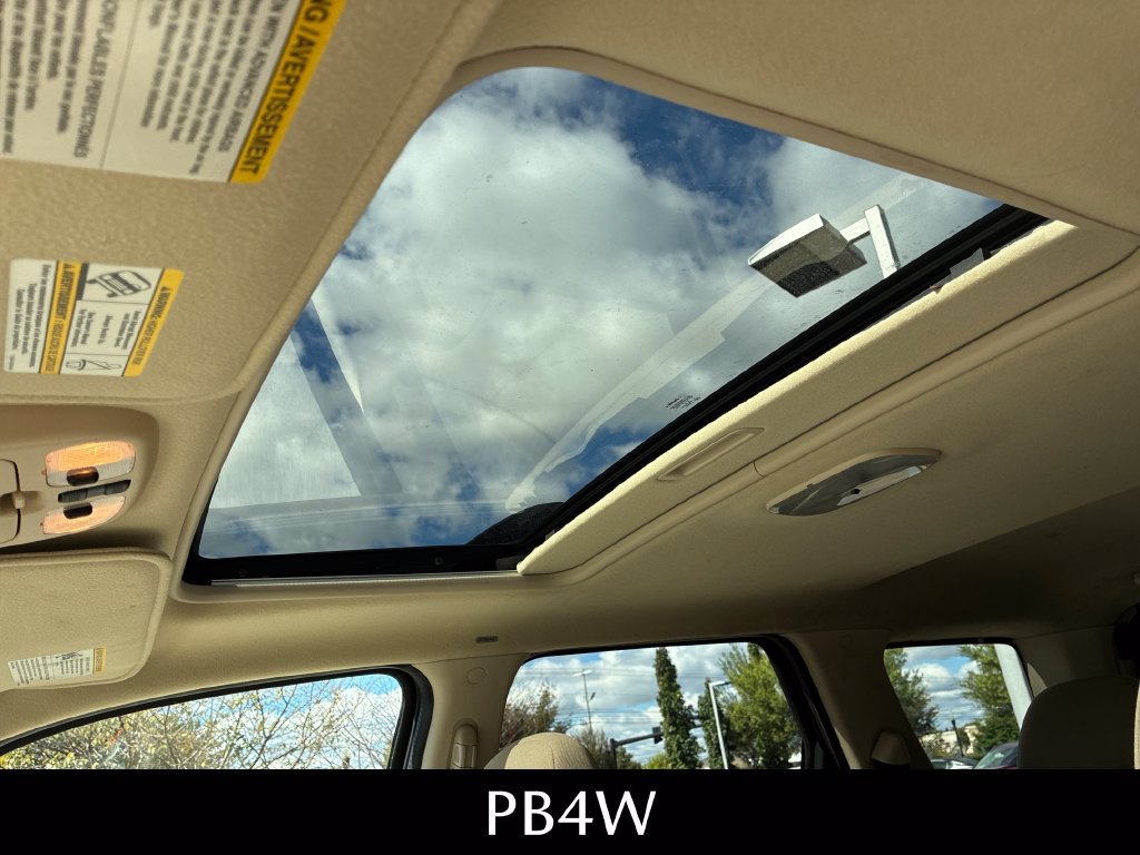 Used 2005 Mercury Mariner Premier FWD image 16