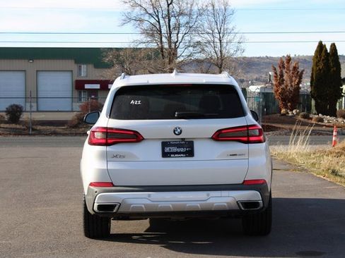 Used 2019 BMW X5 xDrive40i image 5